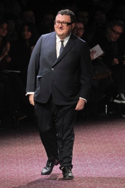 Alber Elbaz: «Δεν μπορώ να συνεργάζομαι με σκύλες»