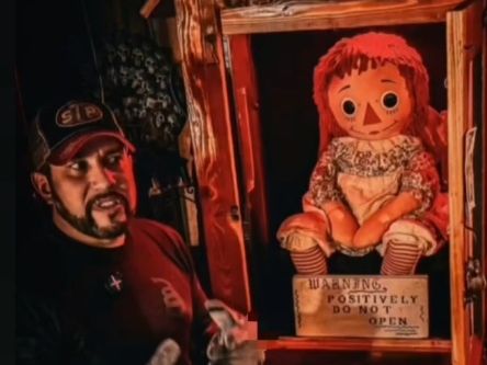 Dan Riviera: Πέθανε ο ερευνητής που ήταν σε tour με την «Annabelle» και μόλις κάναμε την ίδια σκέψη