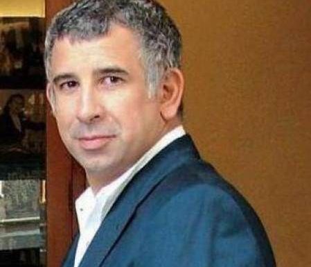 Η οργή του Πέτρου Φιλιππίδη: «Θεωρώ άνανδρο να με χτυπούν κάτω απ' τη μέση χρησιμοποιώντας την ίδια μου την οικογένεια»