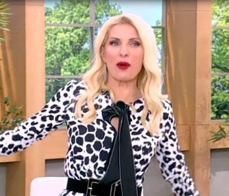 Ελένη: Η αναστάτωσή της on air – Tι ζήτησε από τους συνεργάτες της