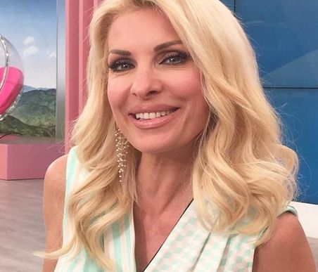 Ελένη Μενεγάκη: Η selfie, η ευχή και το σχόλιο της πεθεράς της!