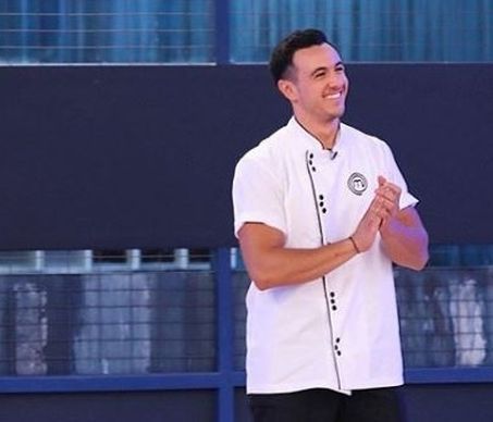 Συγκινεί με τα μηνύματά του ο νικητής του Master Chef: «Με παίρνουν τα ζουμιά τώρα που…»