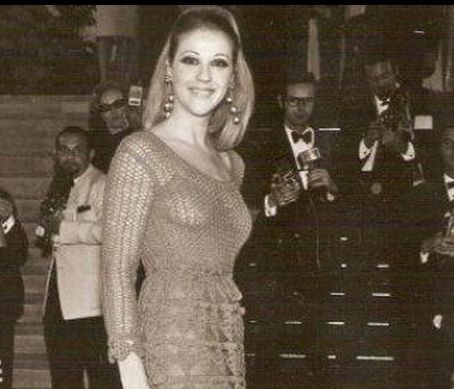 H ζωή της Λάσκαρη μέσα από σπάνιες φωτογραφίες