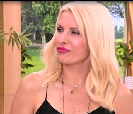 Ελένη Μενεγάκη: Η αυλαία στην εκπομπή της, οι αλλαγές που ετοιμάζει και οι διακοπές!