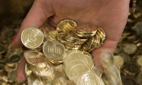 IIF : Πολλές επιλογές στο τραπέζι για την μετακύλιση του ελληνικού χρέους