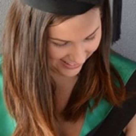 Θήλασε στην αποφοίτησή της! Η φωτογραφία που έγινε viral (εικόνα)