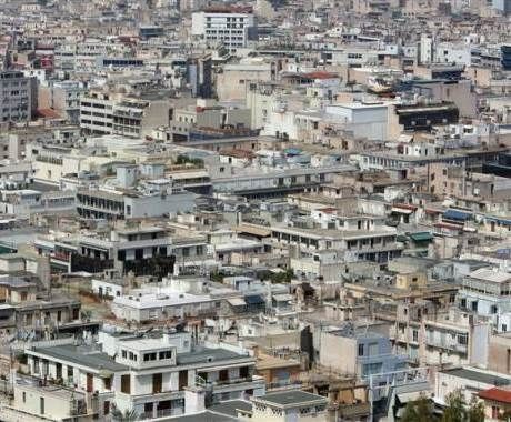 Ξεπουλούν τα ακίνητα - Ακόμα και 100 ευρώ ανά τετραγωνικό!