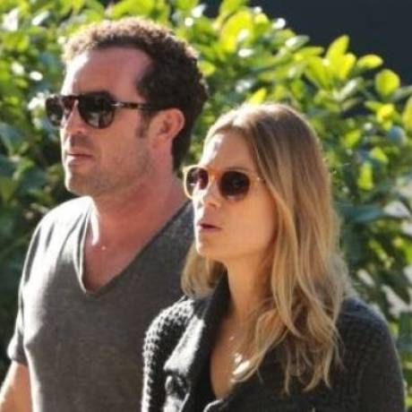 Καγιά-Κρασσάς: Τα καυτά φιλιά και η αναζήτηση σπιτιού για να συζήσουν!