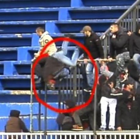 Σερβία: Οπαδός του Ερυθρού Αστέρα έπεσε στο κενό! (videos)