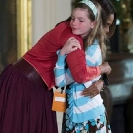 Η 10χρονη που συγκίνησε τη Μισέλ Ομπάμα! Της έδωσε το βιογραφικό του άνεργου μπαμπά της