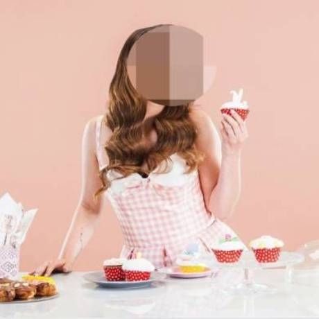 Ηθοποιός, τραγουδίστρια, τώρα και επιχειρηματίας που φτιάχνει κεκάκια!