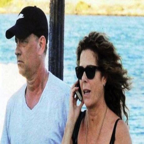 Αντίπαρος: Η μια καταγγελία μετά την άλλη στον Tom Hanks από κατοίκους!