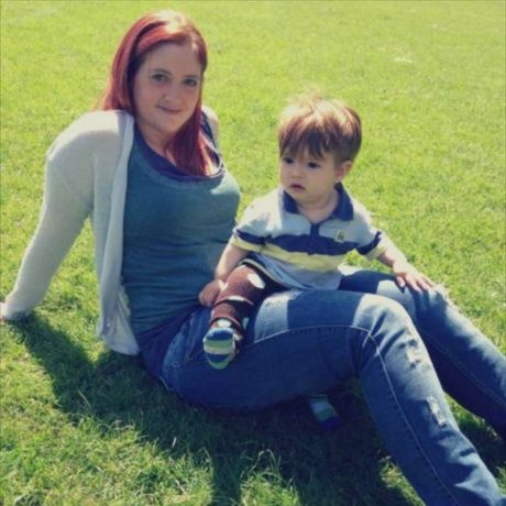 Την είπαν «πόρνη» γιατί θήλαζε δημόσια!