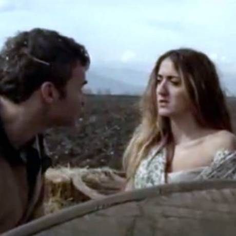 Εσείς είχατε καταλάβει ότι η «Τασούλα» έπαιζε «Στο παρά πέντε»;