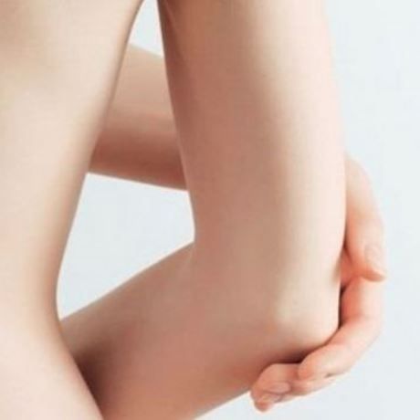 Θέλεις απαλούς αγκώνες; Κάνε αυτήν τη «θαυματουργή» μάσκα!