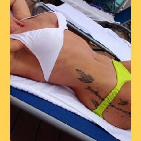 Τρελή με την γυμναστική! Πριν λίγους μήνες γέννησε και τώρα είναι πιο fit από ποτέ!