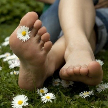 Τρεις σωτήριες λύσεις για τα πόδια που μυρίζουν