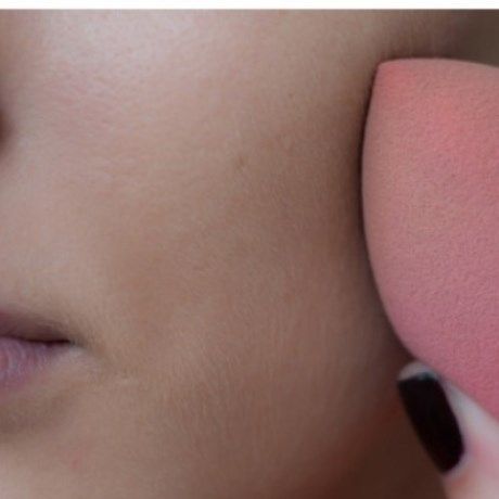 Πώς θα περιορίσετε τους μεγάλους πόρους στην επιδερμίδα