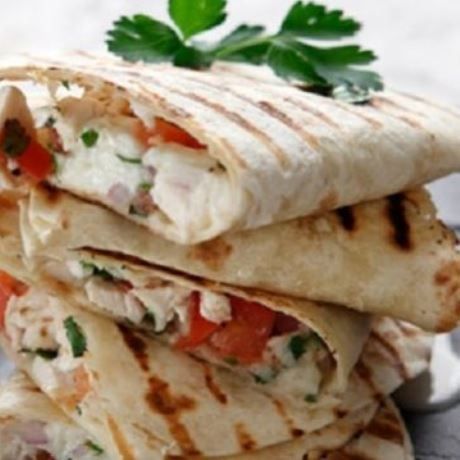 Τορτίγιες για ορεκτικό στο πρωτοχρονιάτικο τραπέζι! Δείτε τη συνταγή!