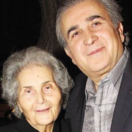 Θλίψη! «Έφυγε» η μητέρα του Λάκη Λαζόπουλου