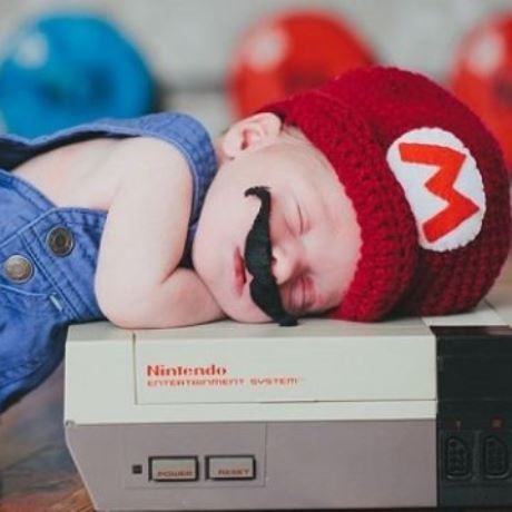 Γονείς φωτογραφίζουν τα μωράκια τους εμπνευσμένοι από τους αγαπημένους τους ήρωες!