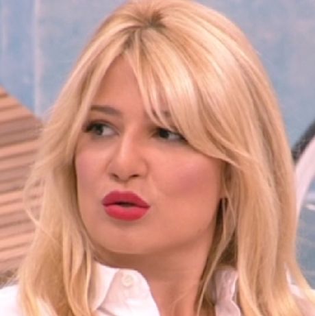 Φαίη Σκορδά: «Δεν θα παντρευόμουν τον Γιώργο αν δεν είχα αποφασίσει να κάνω παιδιά»