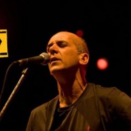 Ο Ορφέας Περίδης για μία συναυλία στο Θέατρο Τεχνόπολις στην Κρήτη