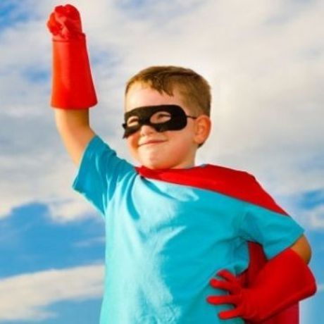 Το παιδί μου ταυτίζεται με τους εικονικούς ήρωες. Πρέπει να ανησυχώ;