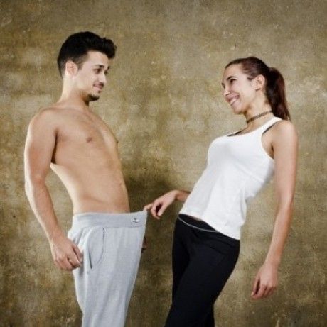 Ανδρικό μόριο: Παίζουν ρόλο οι συχνές στύσεις στο μέγεθος; Δείτε αναλυτικά