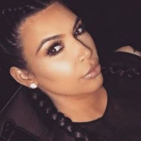 Δείτε τη δίαιτα που ακολουθεί η Κιμ Καρντάσιαν για να χάσει τα 27 κιλά που πήρε