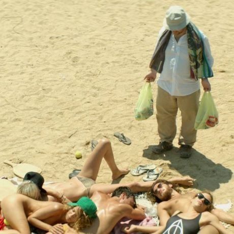 Suntan: H νέα ελληνική ταινία που ενθουσίασε ακόμη και το Variety