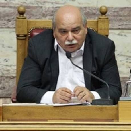 Μακάβρια γκάφα Βούτση: Έστειλε συλλυπητήρια στον Νικολόπουλο ενώ η κόρη του είναι ζωντανή