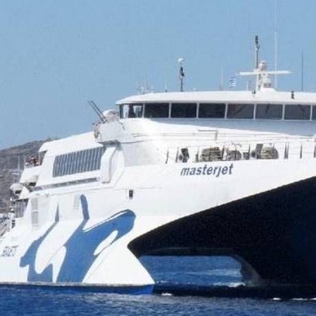 Μηχανική βλάβη στο πλοίο «Master Jet»