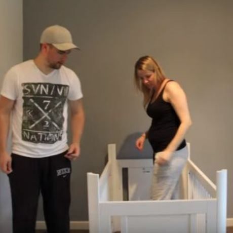 Κινηματογράφησαν τους 9 μήνες της προετοιμασίας του μωρού τους (video)