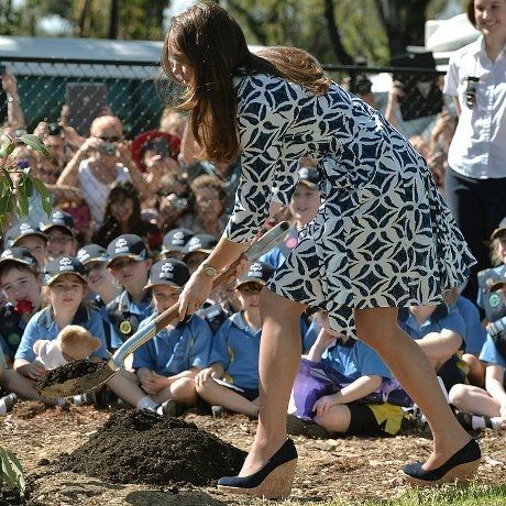 Αυτά είναι τα αγαπημένα wedges της Kate Middleton
