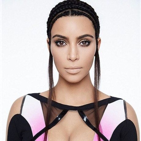 Η Κim τερμάτισε... το photoshop!Με μικροσκοπικά οπίσθια & μέση στην τελευταία φωτογράφιση!