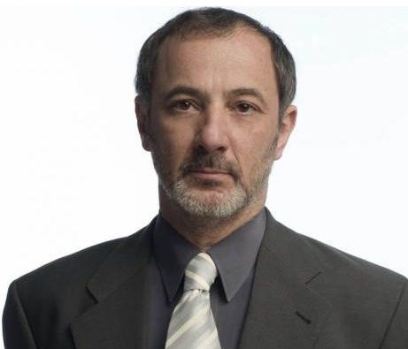 Ο Στέλιος Μάινας θα σκηνοθετήσει την γυναίκα του