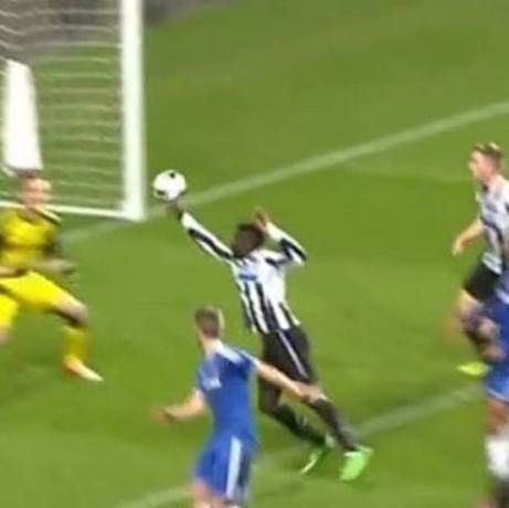 Το χέρι του Θεού και το χέρι... του Κεμάν! (videos)