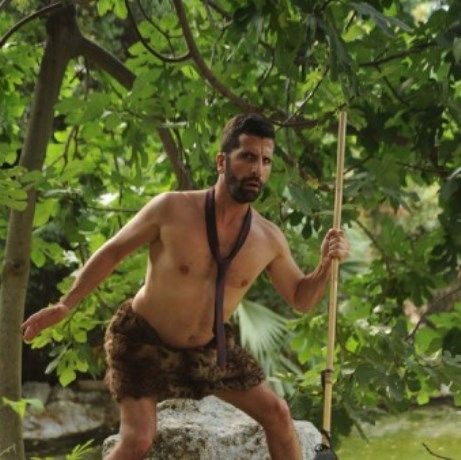 Ο Caveman για 9η χρονιά στο Θέατρο Coronet