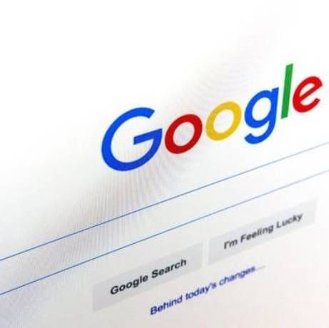 ΑΠΙΣΤΕΥΤΟ: Δείτε ποια προσωπικά σας δεδομένα έχει «μαζέψει» η Google!