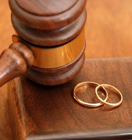 «Διαζύγιο», η χαριστική βολή στην ελληνική Οικογένεια