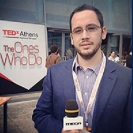 Βαγγέλης Λιακόγκονας: Ο δημοσιογράφος του Mega μας μιλάει για το bullying που είχε υποστεί