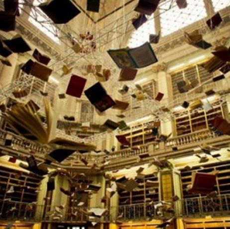 Πως μπορείτε να διαβάσετε μια βιβλιοθήκη αυτό το καλοκαίρι