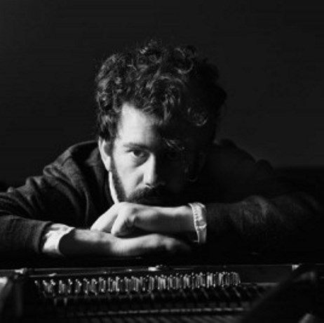 Ο Theodore live στο Fuzz Live Music Club