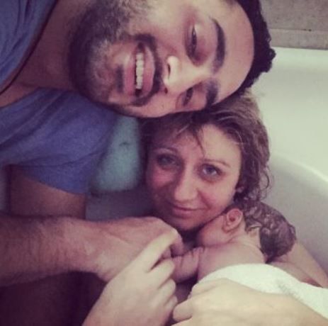 Despoina’s little stories: «Το βίντεο του τοκετού στην μπανιέρα που που με συγκλόνισε!»