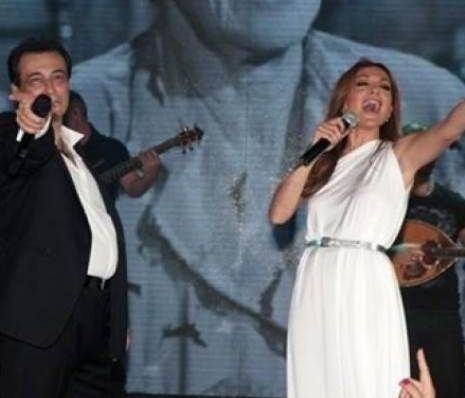 Το τέλος της συνεργασίας Βανδή – Αντύπα , οι πρώτες φήμες και το tweet της τραγουδίστριας!