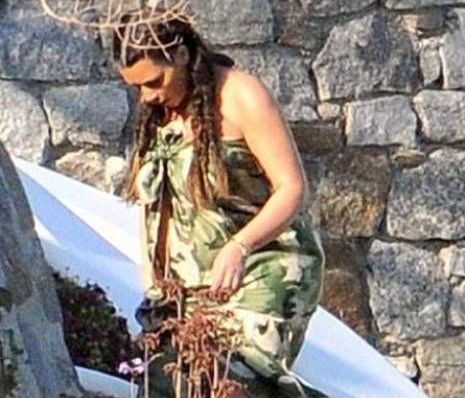 Οι πρώτες εικόνες της Kim Kardashian από τη Μύκονο!