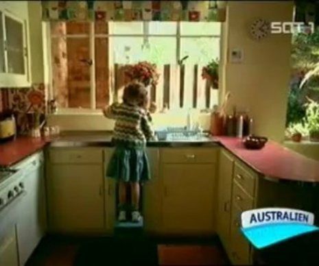 Η καλύτερη κόρη του κόσμου ή μήπως όχι; Δείτε το ξεκαρδιστικό video