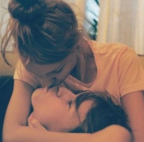 Πότε πρέπει να μιλήσω στο παιδί μου για τα μέτρα προφύλαξης στη σεξουαλική επαφή;