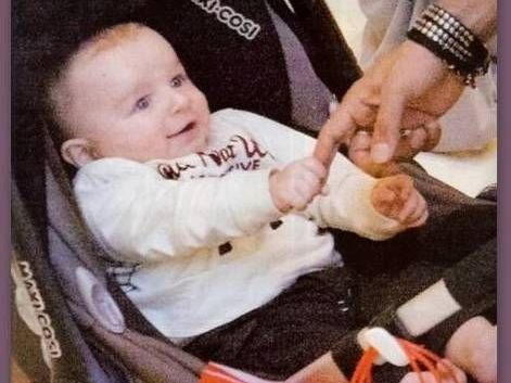 Ο Ρουβάς Junior έγινε πέντε μηνών! (φωτό)